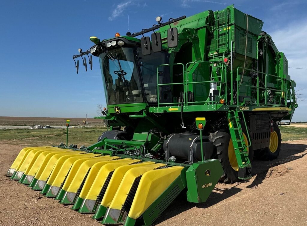 2016 John Deere CS690 RWA