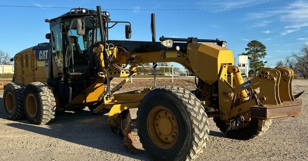 2014 Caterpillar  140M3 AWD