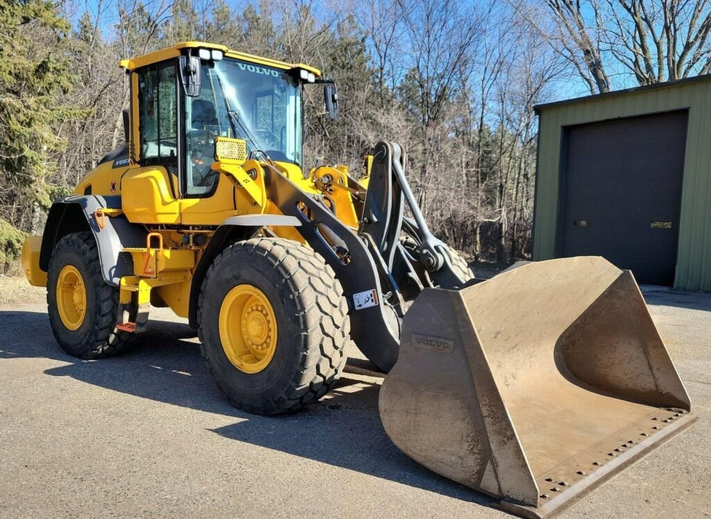 2022 Volvo L90H