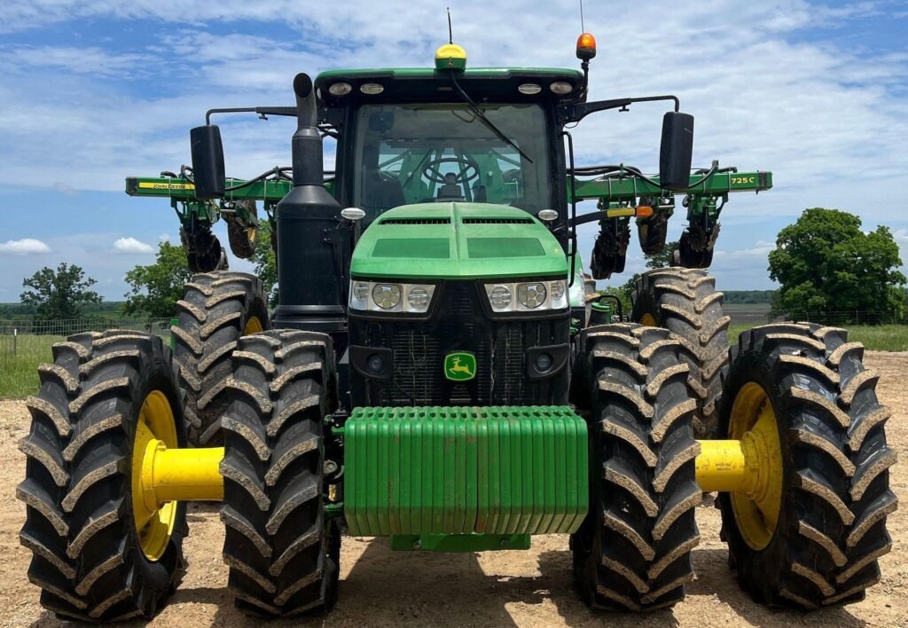 2018 John Deere 8400R  MFWD