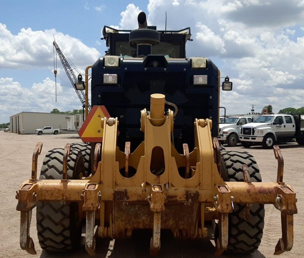 2012 Caterpillar 140M2