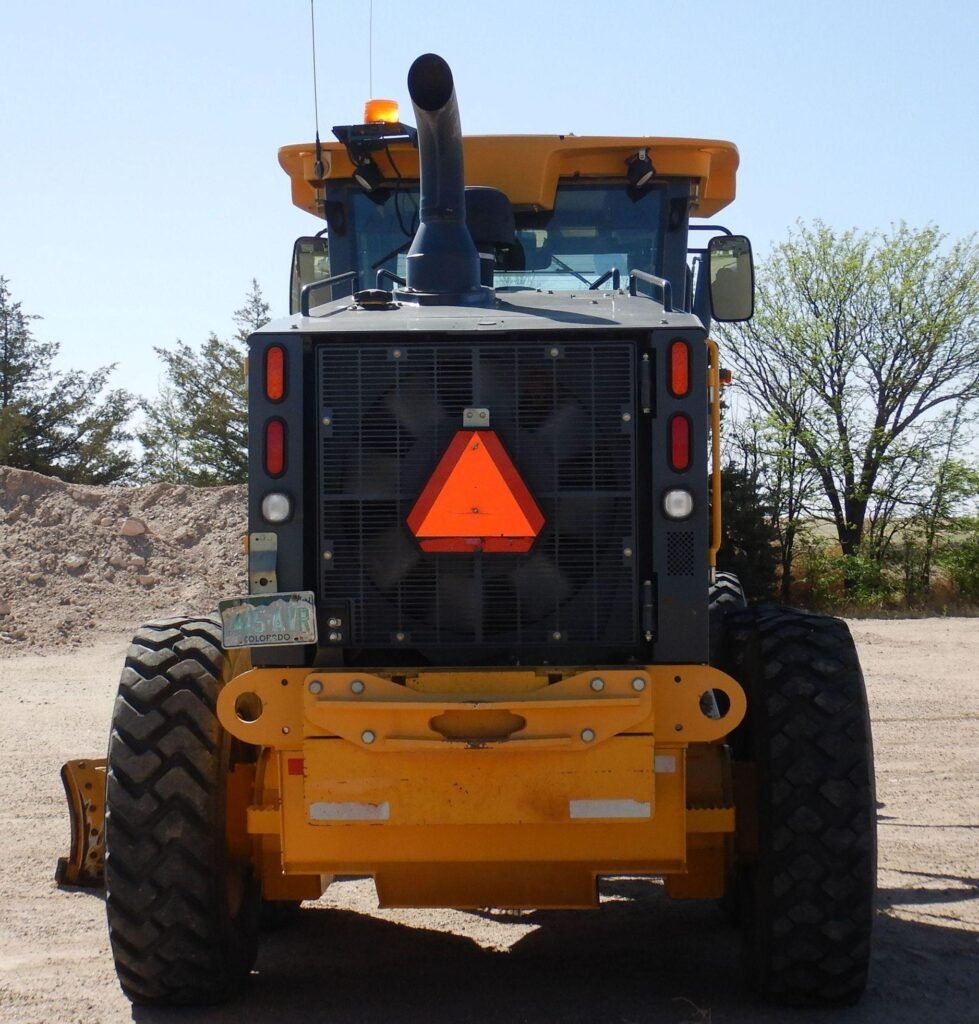 2011 John Deere 770G