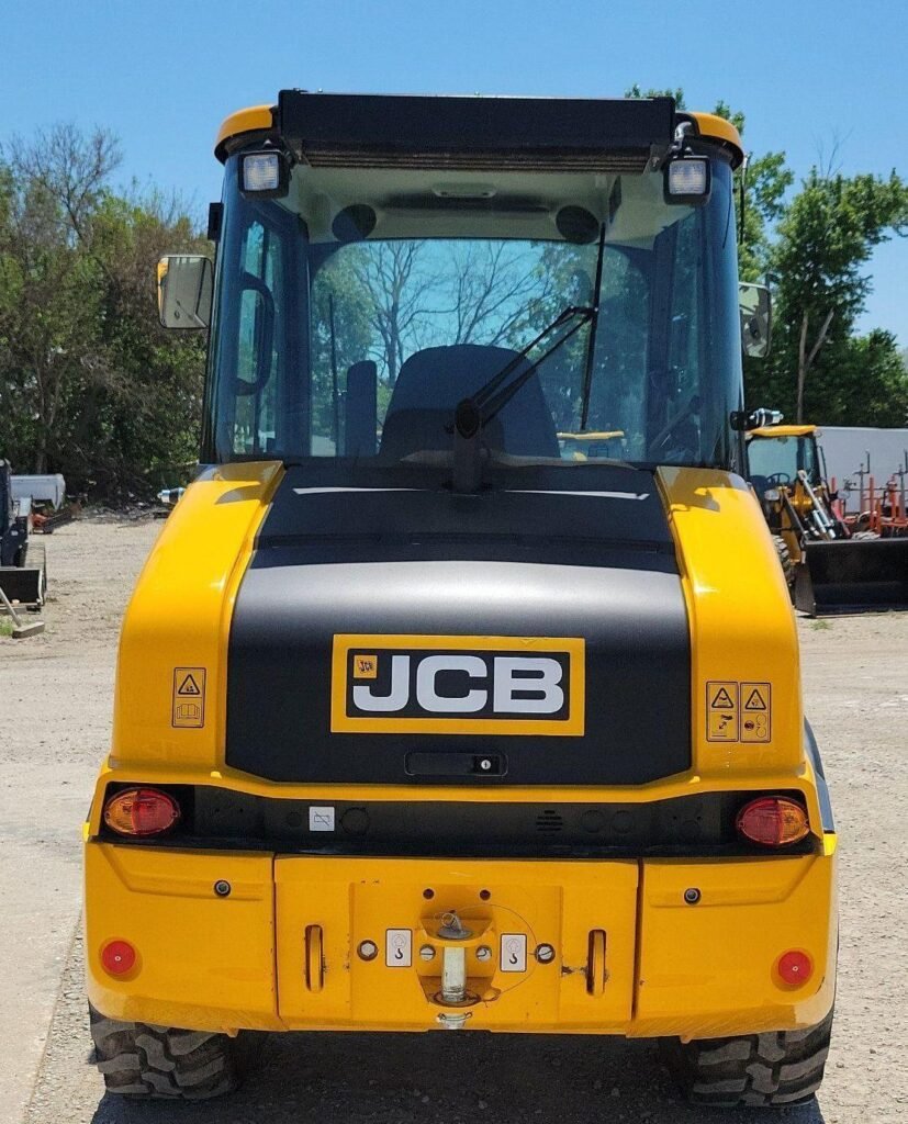 2022 JCB 407